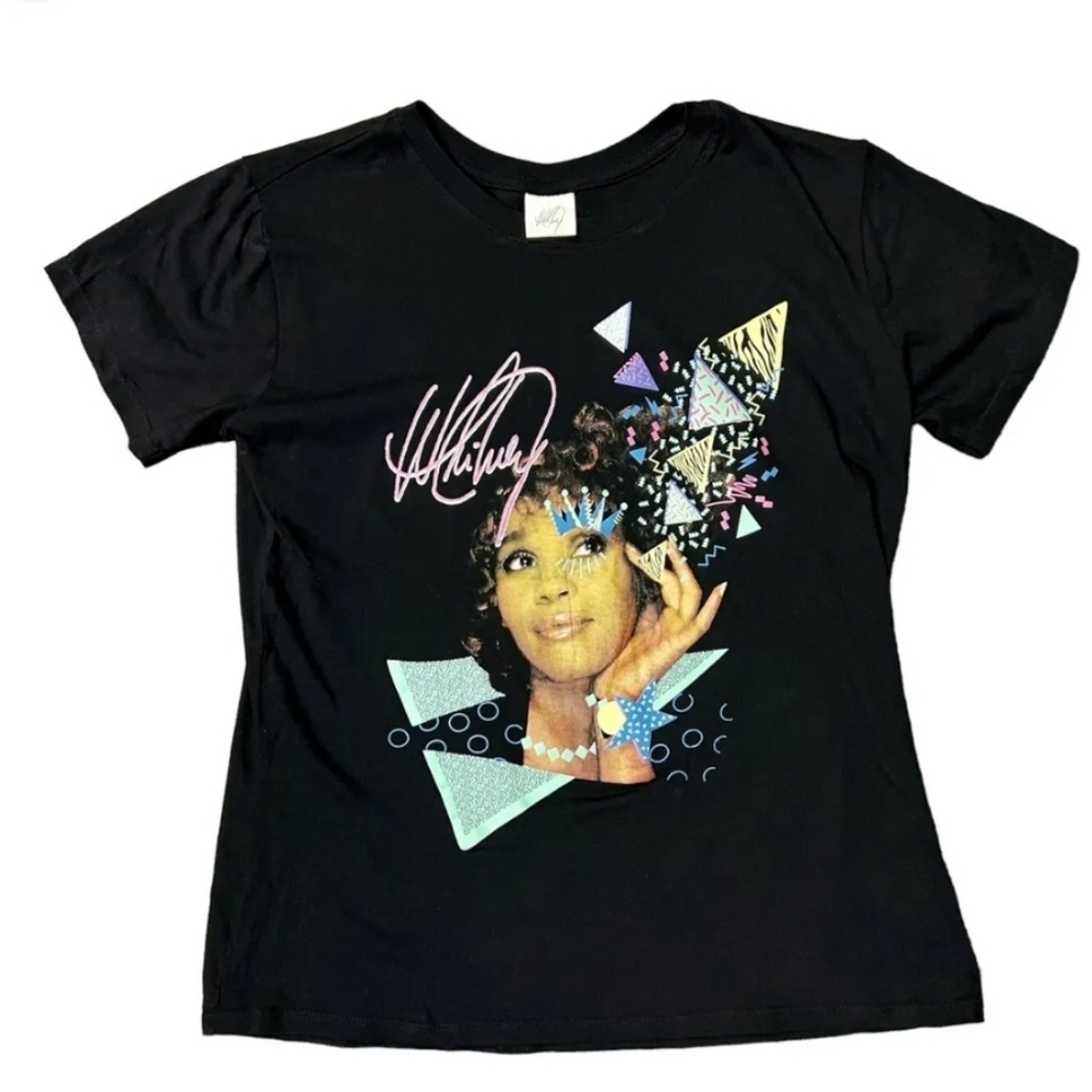 Whitney Vintage Tee Size M